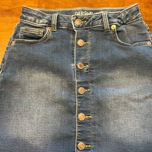 Cat & Jack Kid’s Button-Front Dark Blue Jean Skirt